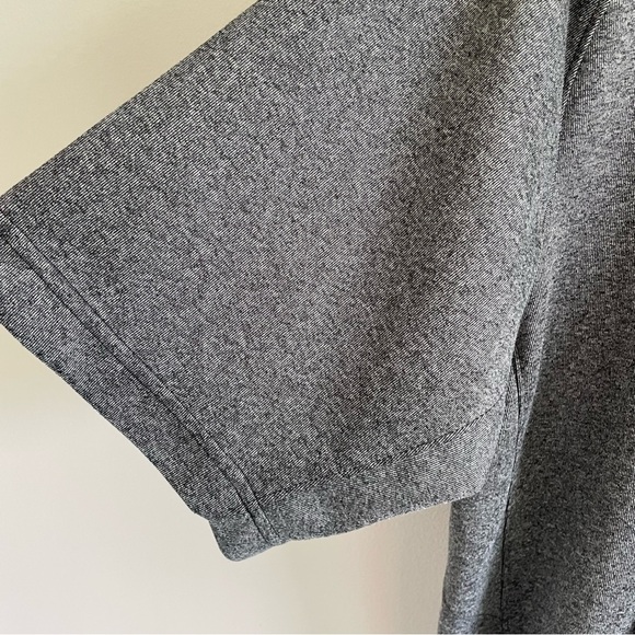 Nike Men's Dri-Fit Dark Gray Short Sleeve Hoodie Size Large - Picture 4 of 9